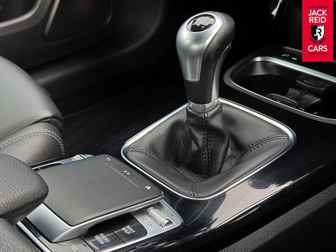 1.3 A180 SE Hatchback 5dr Petrol Manual Euro 6 (s/s) (136 ps)