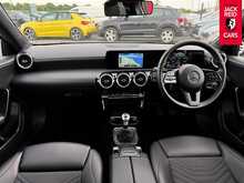 Mercedes-Benz A Class A180 SE 1.3 A180 SE Hatchback 5dr Petrol Manual Euro 6 (s/s) (136 ps) 