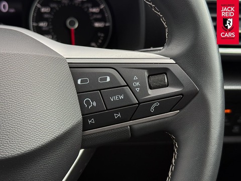 1.0 TSI EVO SE Hatchback 5dr Petrol Manual Euro 6 (s/s) (110 ps)