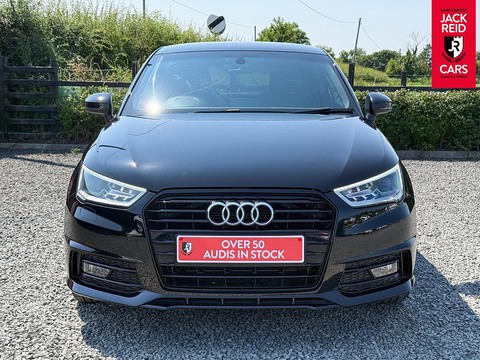 1.4 TFSI CoD Black Edition Hatchback 3dr Petrol Manual Euro 6 (s/s) (Nav) (150 ps)