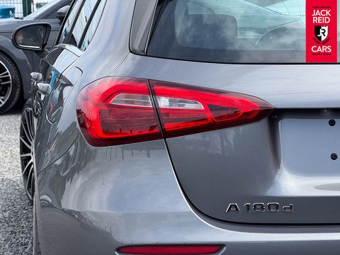 1.5 A180d SE Hatchback 5dr Diesel Manual Euro 6 (s/s) (116 ps)