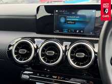 Mercedes-Benz A Class A180d SE 1.5 A180d SE Hatchback 5dr Diesel Manual Euro 6 (s/s) (116 ps) 