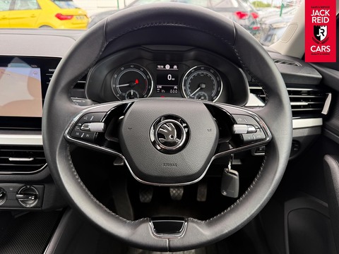 1.0 TSI SE Technology Hatchback 5dr Petrol Manual Euro 6 (s/s) (95 ps)