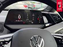 Volkswagen ID.3 Pro Performance Life Pro Performance 58kWh Life Hatchback 5dr Electric Auto (204 ps) 