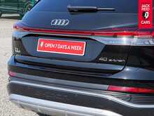 Audi Q4 e-tron Launch Edition 40 Launch Edition SUV 5dr Electric Auto 82kWh (204 ps) 