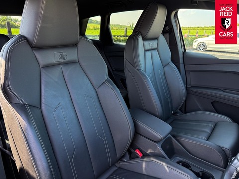 40 Launch Edition SUV 5dr Electric Auto 82kWh (204 ps)
