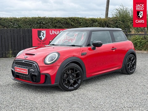 2.0 Cooper S Sport Hatchback 3dr Petrol Steptronic Euro 6 (s/s) (178 ps)