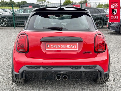 2.0 Cooper S Sport Hatchback 3dr Petrol Steptronic Euro 6 (s/s) (178 ps)