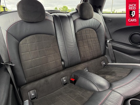 2.0 Cooper S Sport Hatchback 3dr Petrol Steptronic Euro 6 (s/s) (178 ps)
