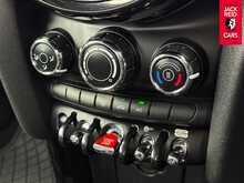 MINI Hatch Cooper S Sport 2.0 Cooper S Sport Hatchback 3dr Petrol Steptronic Euro 6 (s/s) (178 ps) 