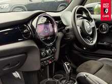 MINI Hatch Cooper S Sport 2.0 Cooper S Sport Hatchback 3dr Petrol Steptronic Euro 6 (s/s) (178 ps) 