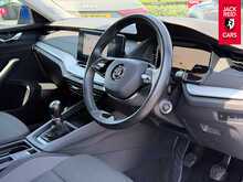 Skoda Octavia TSI ACT SE Technology 1.5 TSI ACT SE Technology Hatchback 5dr Petrol Manual Euro 6 (s/s) (150 ps) 