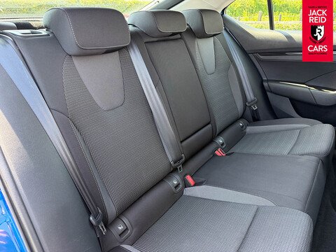 1.5 TSI ACT SE Technology Hatchback 5dr Petrol Manual Euro 6 (s/s) (150 ps)