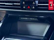 Volkswagen Golf eTSI MHEV Black Edition 1.5 eTSI MHEV Black Edition Hatchback 5dr Petrol Hybrid DSG Euro 6 (s/s) (150 ps) 
