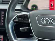 Audi Q8 e-tron Sport 50 Sport SUV 5dr Electric Auto quattro 95kWh (11kW Charger) (340 ps) 
