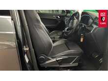 Audi Q3 TFSI CoD S line 1.5 TFSI CoD 35 S line SUV 5dr Petrol S Tronic Euro 6 (s/s) (150 ps) 