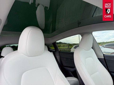 SUV 5dr Electric Auto RWD (346 ps)