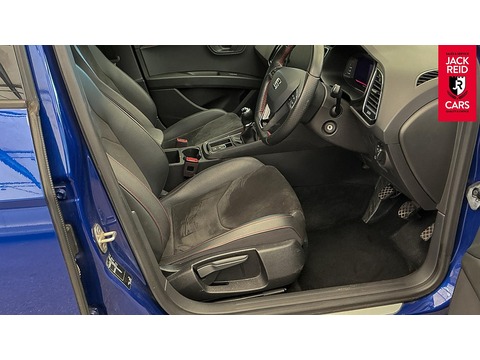1.5 TSI EVO FR Black Edition Hatchback 5dr Petrol Manual Euro 6 (s/s) (130 ps)