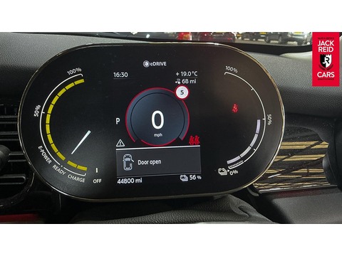 Cooper SE 32.6kWh Level 1 Hatchback 3dr Electric Auto (184 ps)