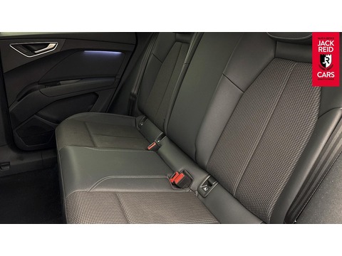 40 S line Sportback 5dr Electric Auto 82kWh (204 ps)