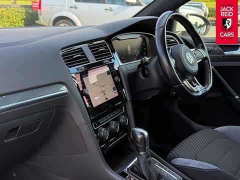 2.0 TDI R-Line Hatchback 5dr Diesel DSG Euro 6 (s/s) (150 ps)