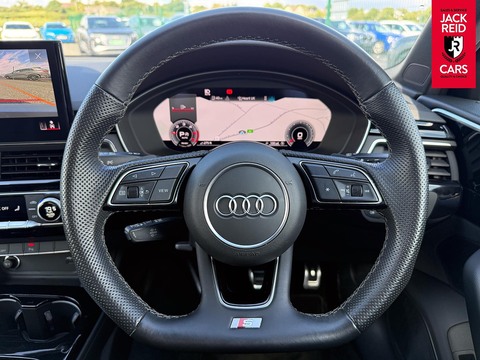 2.0 TDI 40 Black Edition Saloon 4dr Diesel S Tronic quattro Euro 6 (s/s) (204 ps)