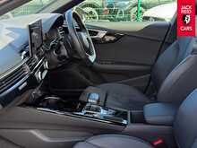Audi A4 TDI Black Edition 2.0 TDI 40 Black Edition Saloon 4dr Diesel S Tronic quattro Euro 6 (s/s) (204 ps) 