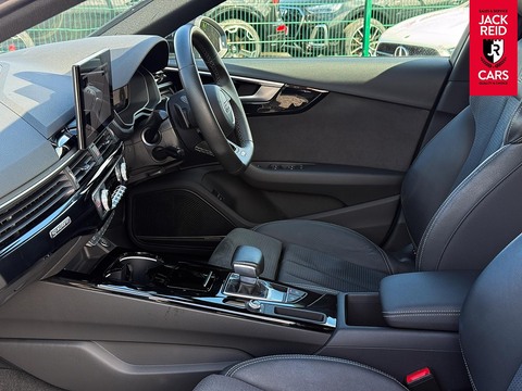 2.0 TDI 40 Black Edition Saloon 4dr Diesel S Tronic quattro Euro 6 (s/s) (204 ps)