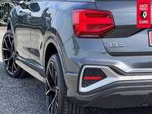 Audi Q2 TDI S line 2.0 TDI 35 S line SUV 5dr Diesel S Tronic quattro Euro 6 (s/s) (150 ps) 
