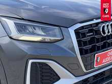 Audi Q2 TDI S line 2.0 TDI 35 S line SUV 5dr Diesel S Tronic quattro Euro 6 (s/s) (150 ps) 