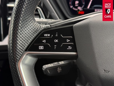 40 Launch Edition Sportback 5dr Electric Auto 82kWh (204 ps)