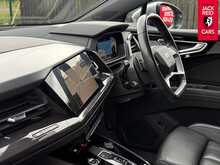 Audi Q4 e-tron Launch Edition 40 Launch Edition Sportback 5dr Electric Auto 82kWh (204 ps) 