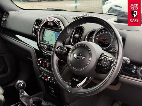 2.0 Cooper S SUV 5dr Petrol Manual Euro 6 (s/s) (192 ps)