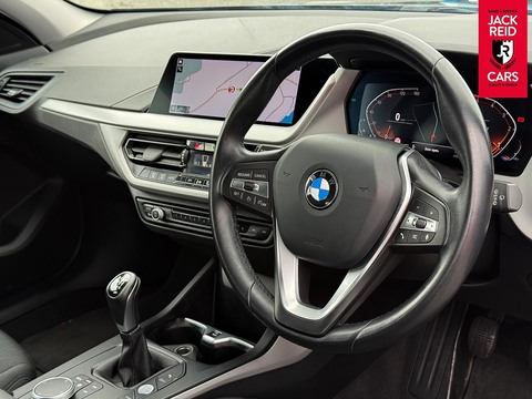 1.5 116d SE (LCP) Hatchback 5dr Diesel Manual Euro 6 (s/s) (116 ps)