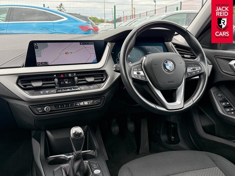 1.5 116d SE (LCP) Hatchback 5dr Diesel Manual Euro 6 (s/s) (116 ps)