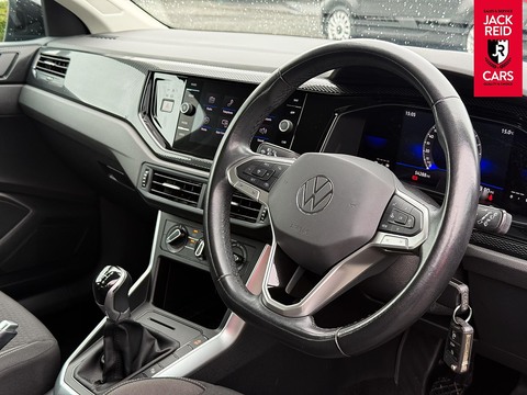 1.0 TSI Life SUV 5dr Petrol Manual Euro 6 (s/s) (110 ps)
