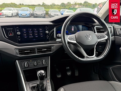 1.0 TSI Life SUV 5dr Petrol Manual Euro 6 (s/s) (110 ps)