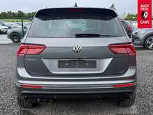 Volkswagen Tiguan TDI R-Line Tech 2.0 TDI R-Line Tech SUV 5dr Diesel DSG Euro 6 (s/s) (150 ps) 