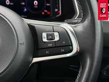 Volkswagen Tiguan TDI R-Line Tech 2.0 TDI R-Line Tech SUV 5dr Diesel DSG Euro 6 (s/s) (150 ps) 