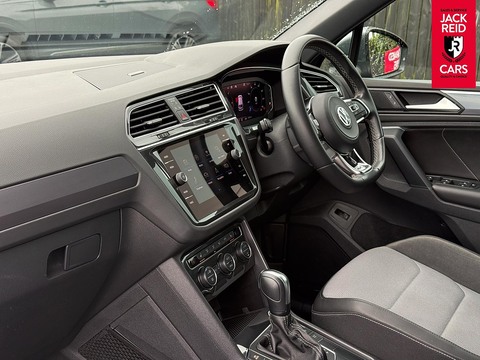 2.0 TDI R-Line Tech SUV 5dr Diesel DSG Euro 6 (s/s) (150 ps)