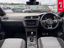 Volkswagen Tiguan TDI R-Line Tech 2.0 TDI R-Line Tech SUV 5dr Diesel DSG Euro 6 (s/s) (150 ps) 