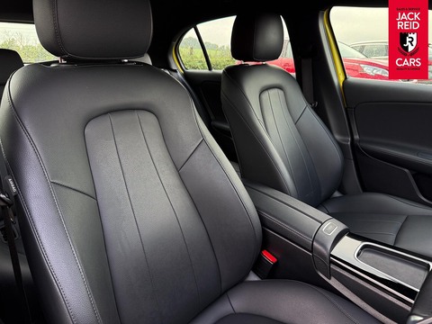 1.3 A180h MHEV Sport (Executive) Hatchback 5dr Petrol Hybrid 7G-DCT Euro 6 (s/s) (150 ps)