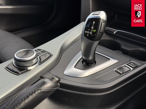 2.0 318d M Sport Shadow Edition Touring 5dr Diesel Auto Euro 6 (s/s) (150 ps)