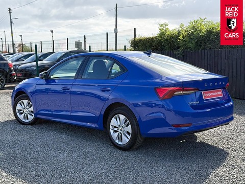 1.0 TSI SE Technology Hatchback 5dr Petrol Manual Euro 6 (s/s) (110 ps)