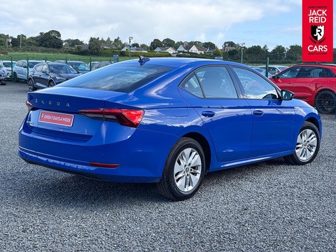 1.0 TSI SE Technology Hatchback 5dr Petrol Manual Euro 6 (s/s) (110 ps)
