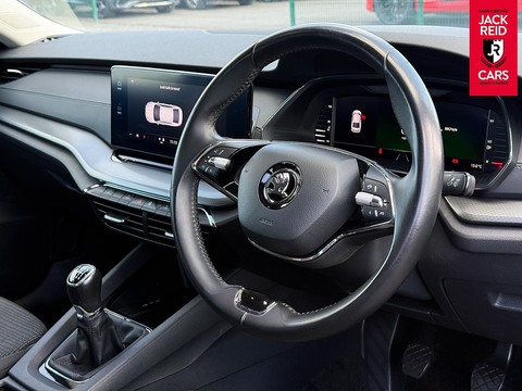 1.0 TSI SE Technology Hatchback 5dr Petrol Manual Euro 6 (s/s) (110 ps)