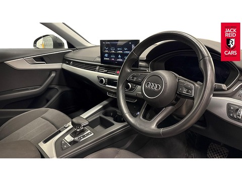 2.0 TDI 35 Technik Saloon 4dr Diesel S Tronic Euro 6 (s/s) (163 ps)