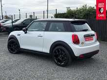 MINI Electric Hatch Cooper SE Level 1 Cooper SE 32.6kWh Level 1 Hatchback 3dr Electric Auto (184 ps) 