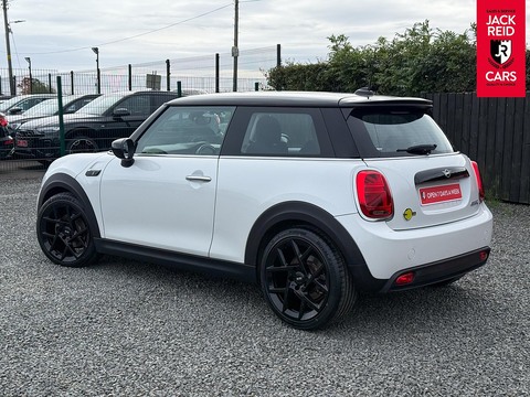 Cooper SE 32.6kWh Level 1 Hatchback 3dr Electric Auto (184 ps)