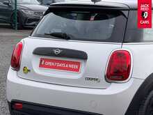 MINI Electric Hatch Cooper SE Level 1 Cooper SE 32.6kWh Level 1 Hatchback 3dr Electric Auto (184 ps) 
